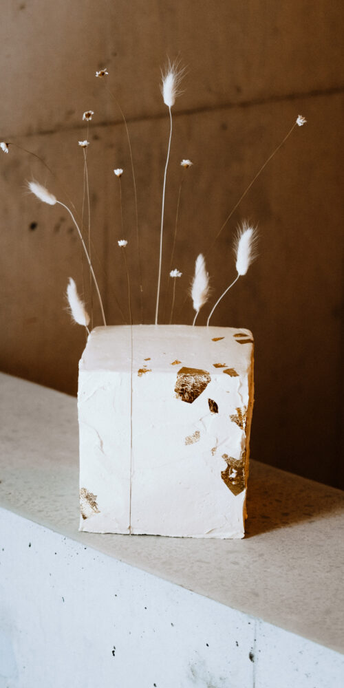 weddingplanner-schweiz_minimalistische-hochzeit-cake